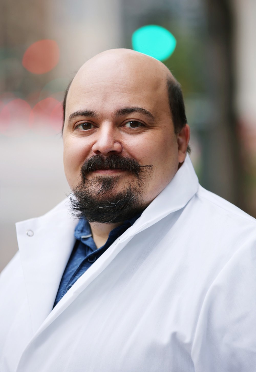 Dr. Dylan Leto portrait, Downtown Denver Dental